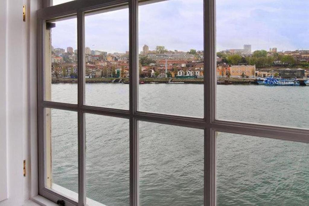 - River Front Appartement